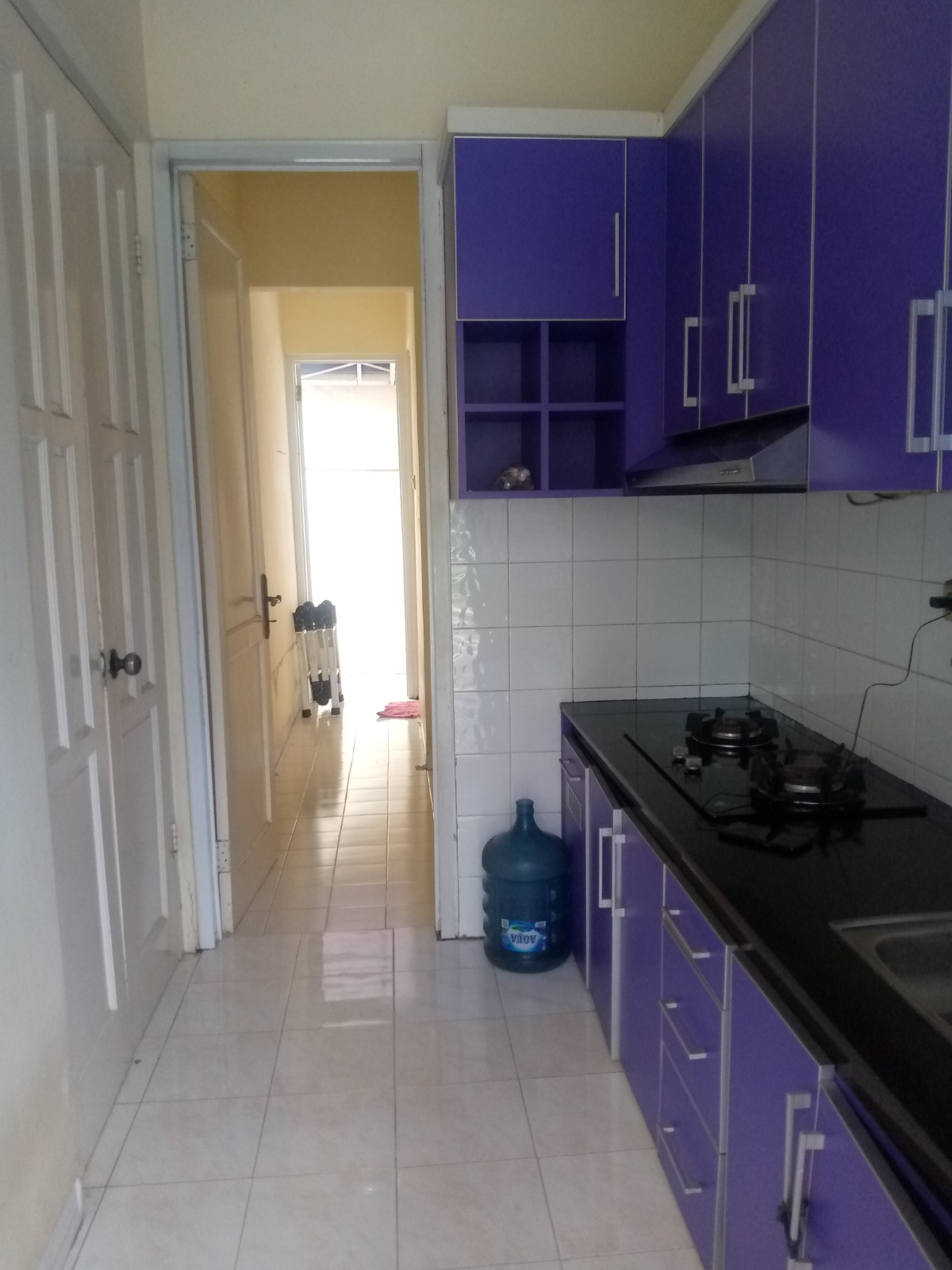 Rumah Dijual Semi Furnished di Cluster Hawaii Deltamas